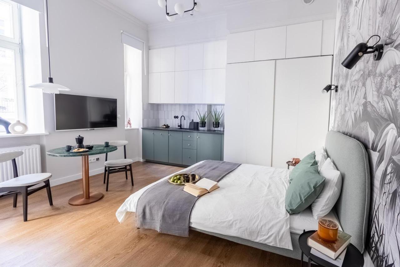 Lion Apartments - Premium Studio With Balcony Krakov Exteriér fotografie