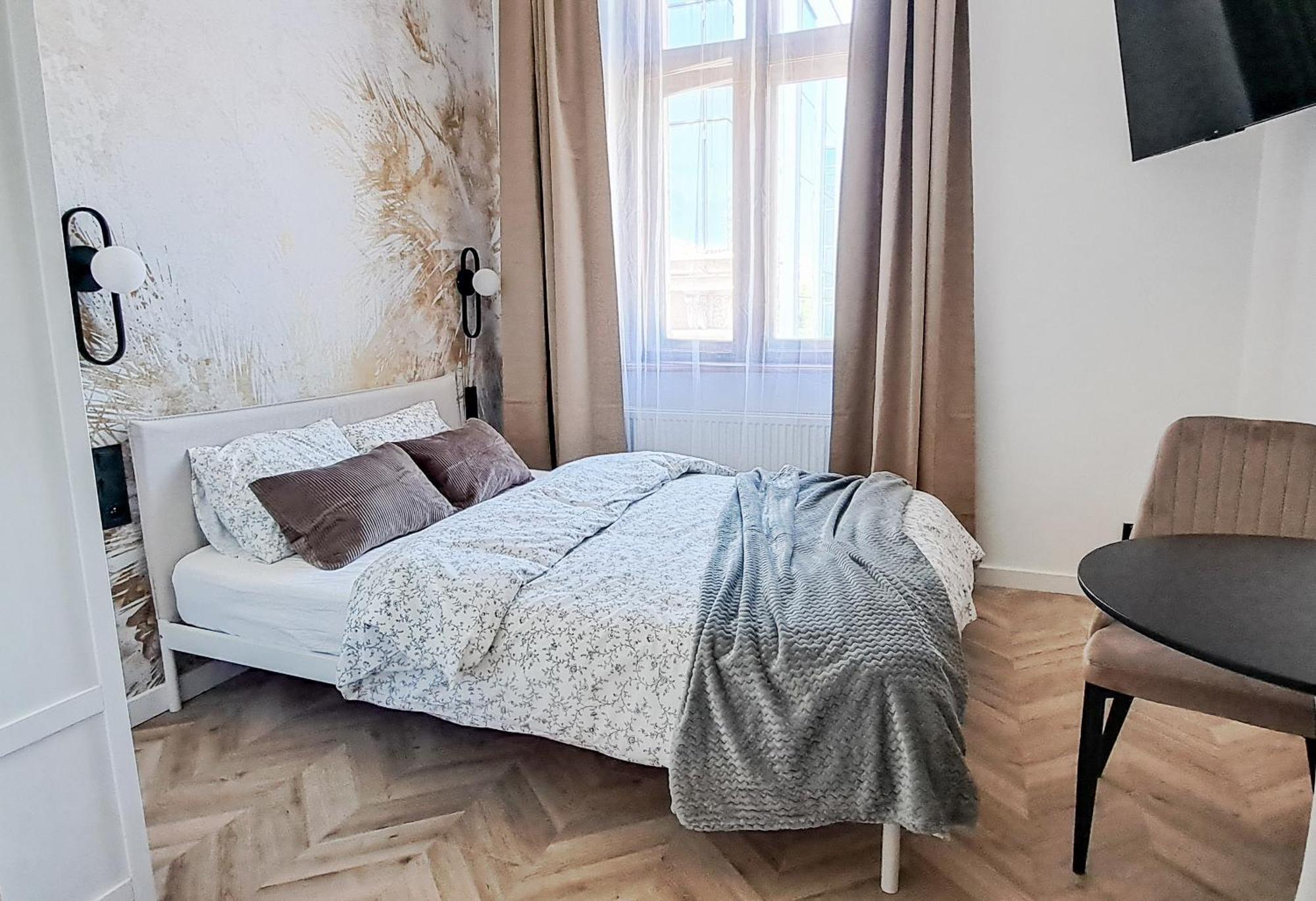 Lion Apartments - Premium Studio With Balcony Krakov Exteriér fotografie